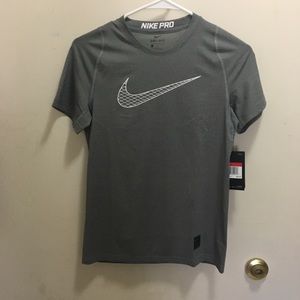 Grey Nike Pro Performance Wear with White Logo - size Large